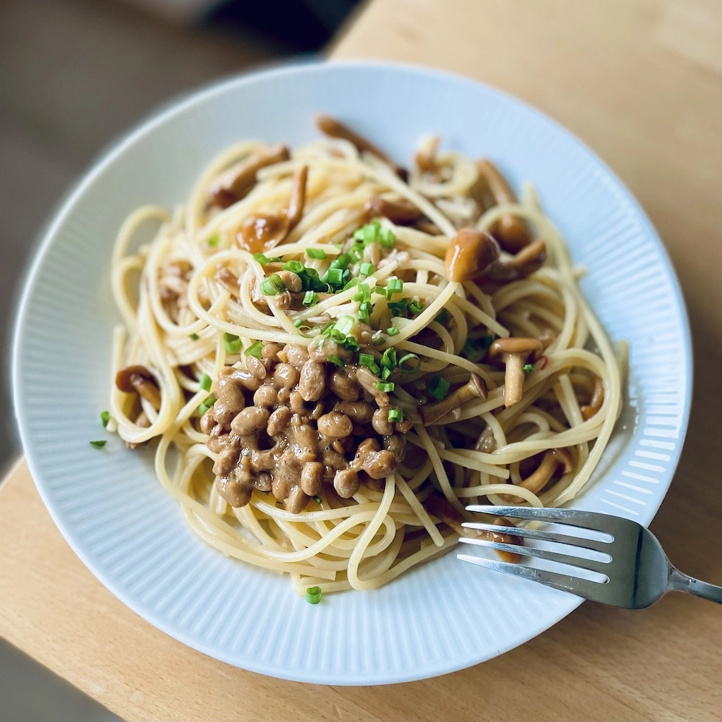 Natto-mushroom spagetti
